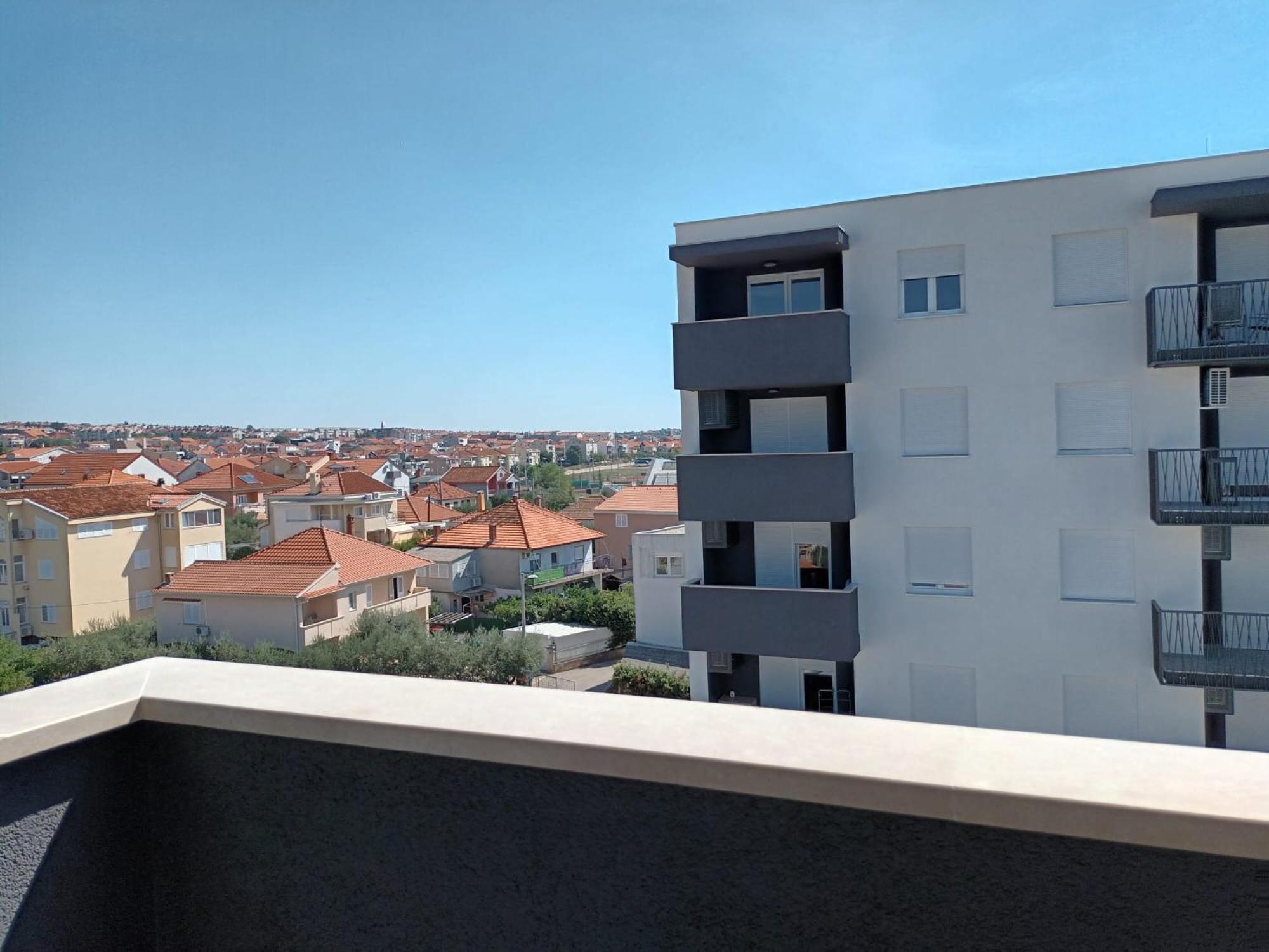 Apartment With Garage Parking Space Zadar