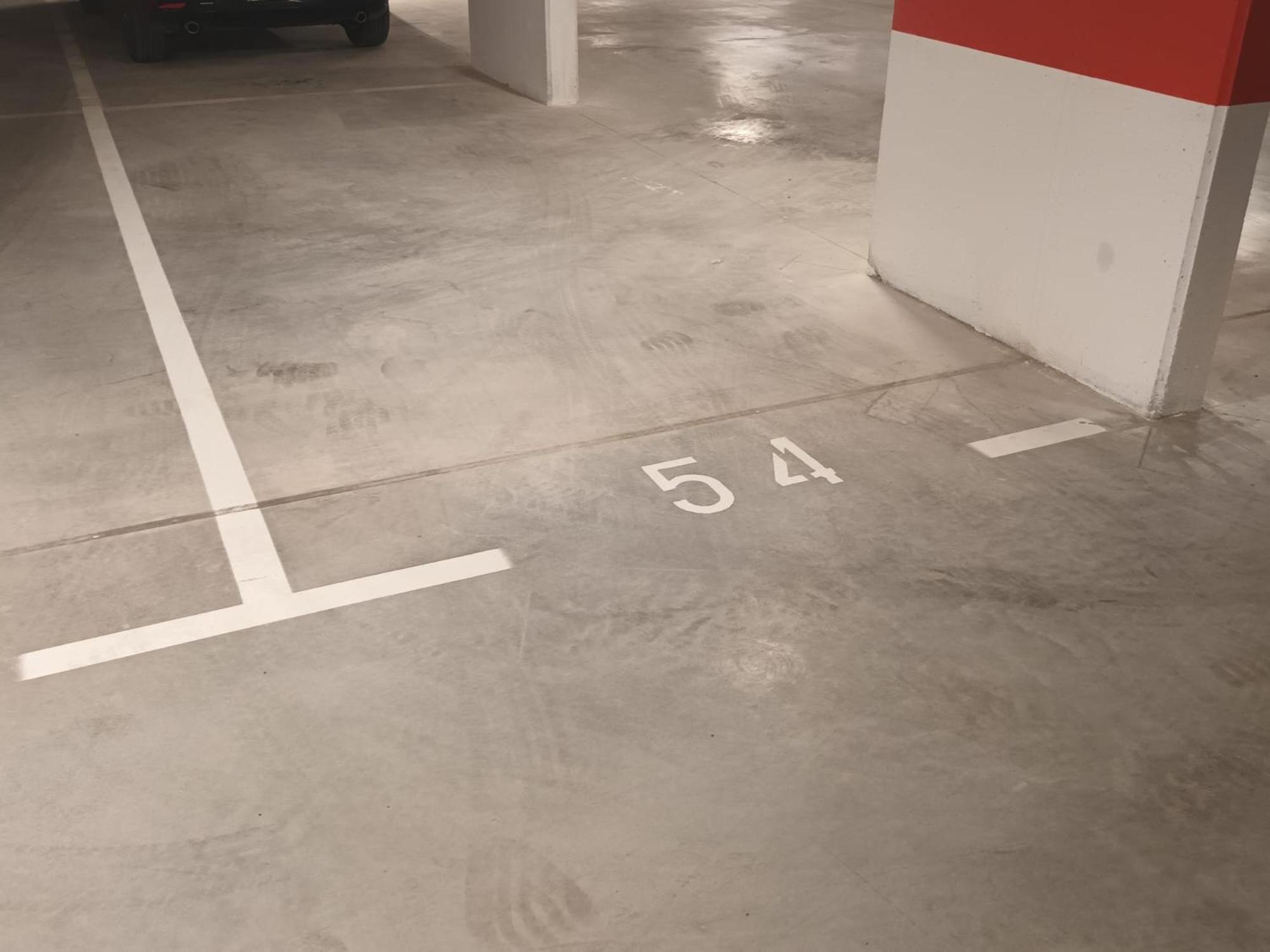 With Garage Parking Space